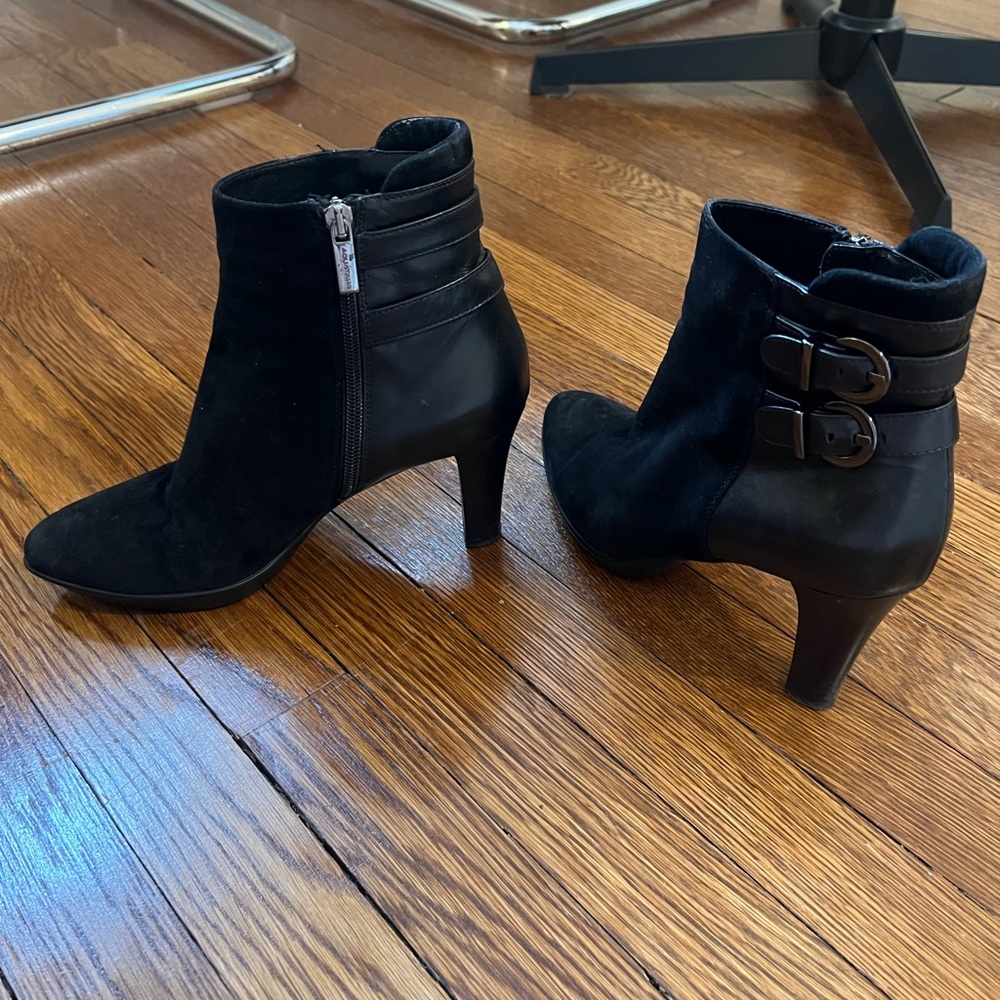 Aquatalia Black Leather and Suede Ankle Boots